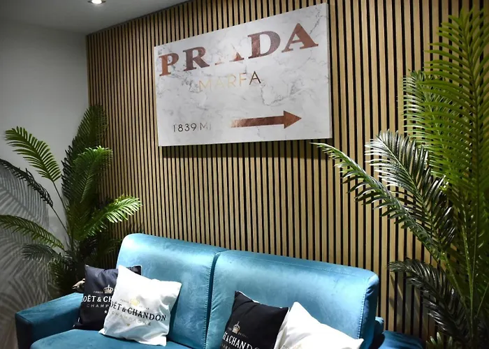 Romeo2 Апартаменты *